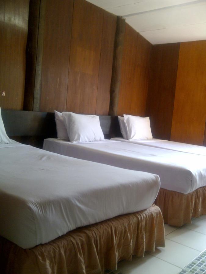 Hotel Lembah Safari Cisarua Puncak Dış mekan fotoğraf